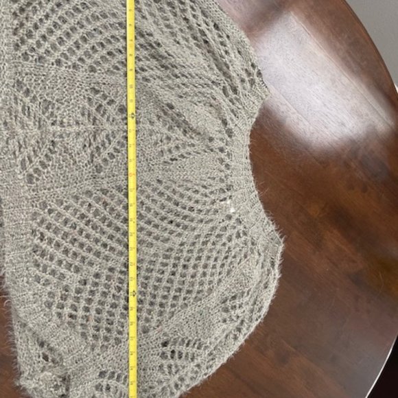 Shrug Poncho Crochet - Grey - Picture 9 of 14